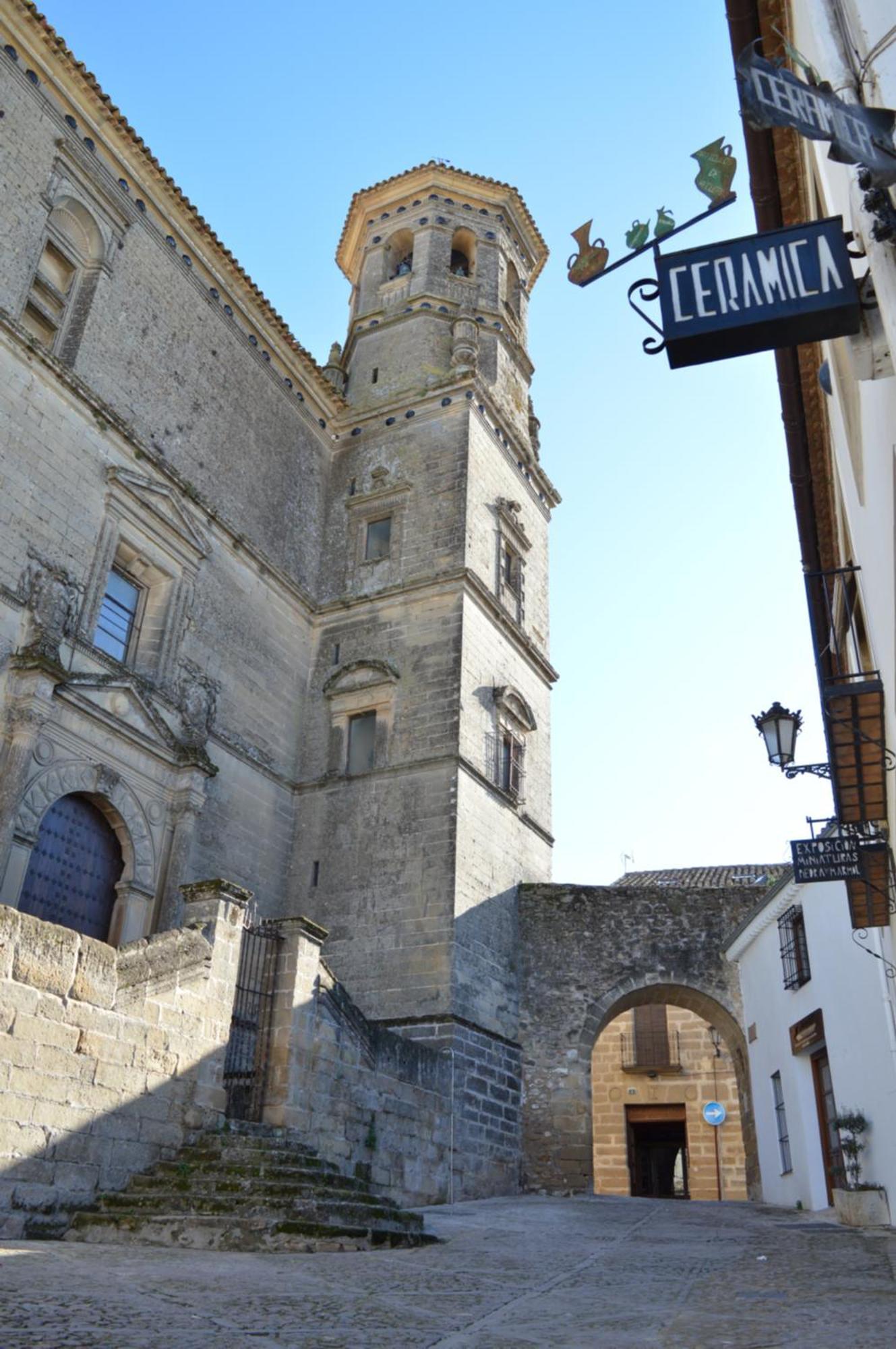 Hotel Baeza Monumental By Eme Hoteles Ngoại thất bức ảnh