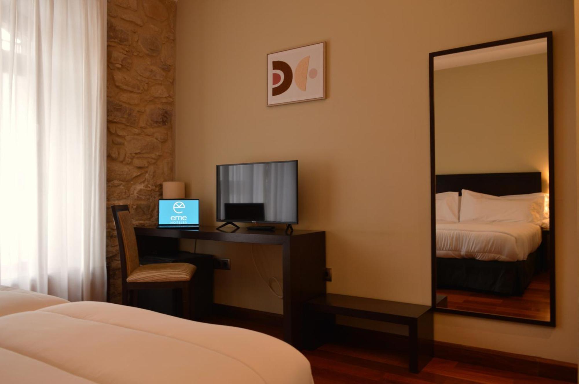 Hotel Baeza Monumental By Eme Hoteles Ngoại thất bức ảnh