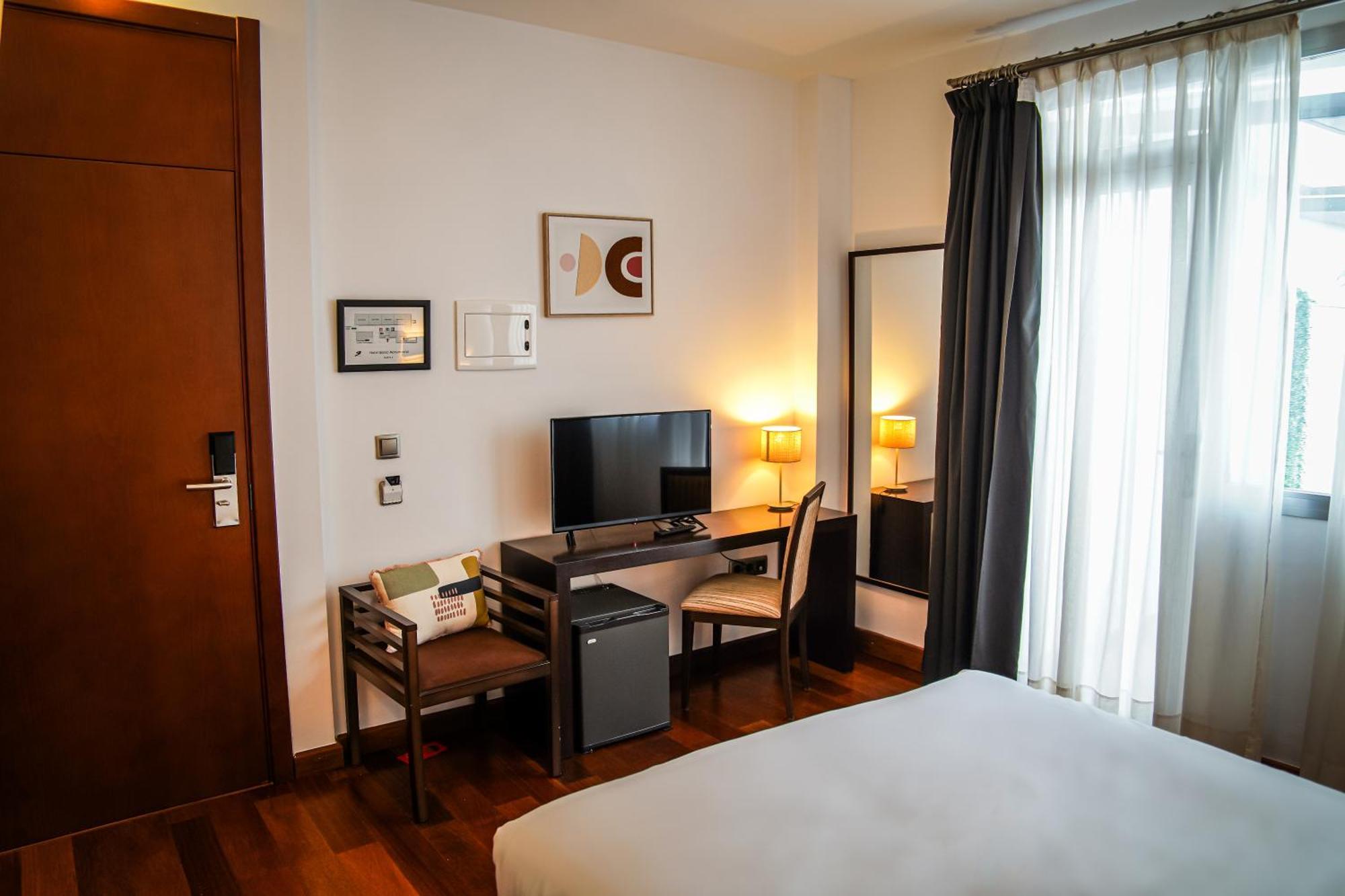 Hotel Baeza Monumental By Eme Hoteles Ngoại thất bức ảnh